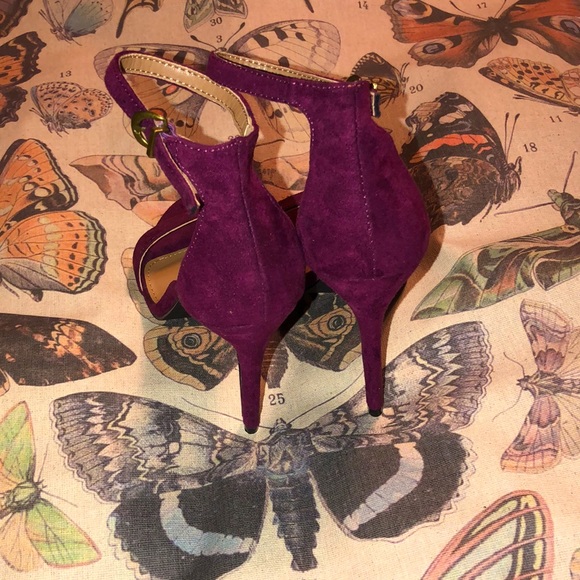 Maroon / Burgundy High Heels 👠 - Picture 4 of 8